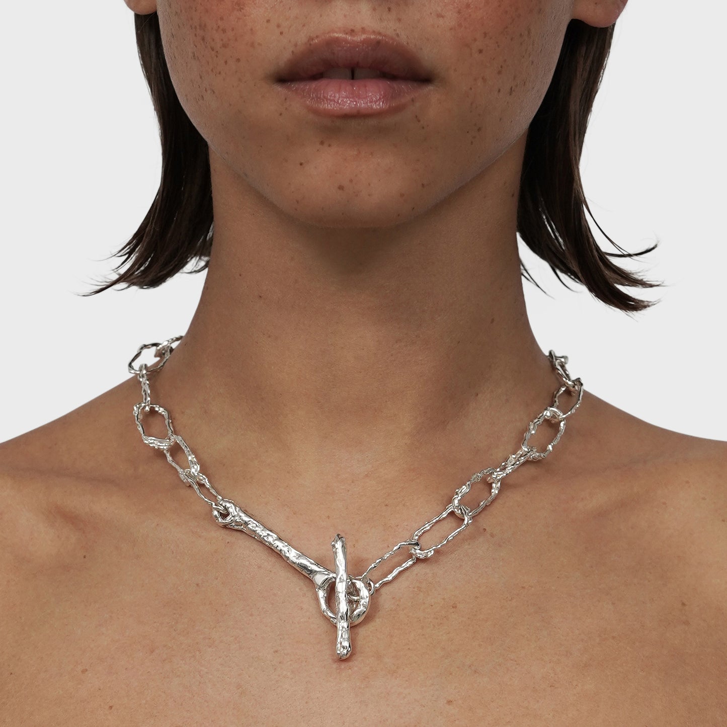 001.A NECKLACE