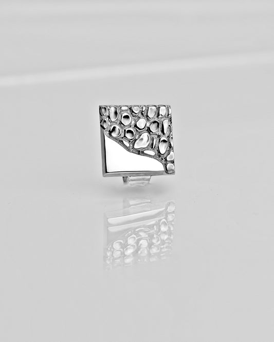 C2 SILVER NUGGET HAT CLIP