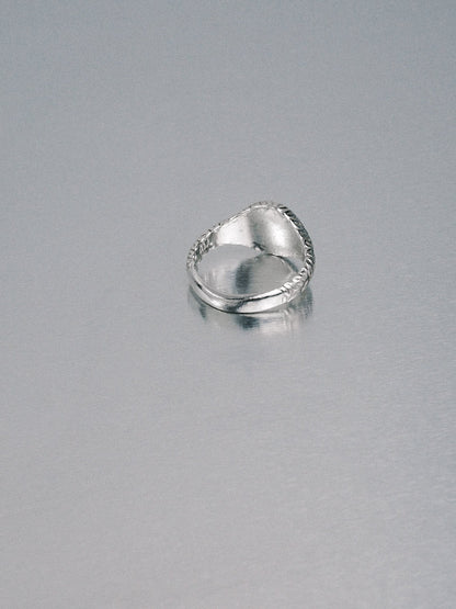 Biomorphic Circle Signet, 925 silver