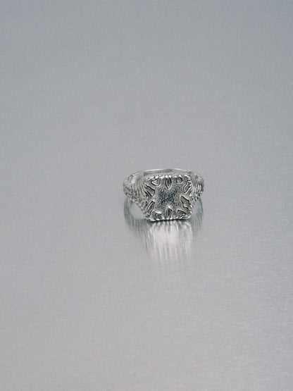 Biomorphic Square Signet, 925 silver