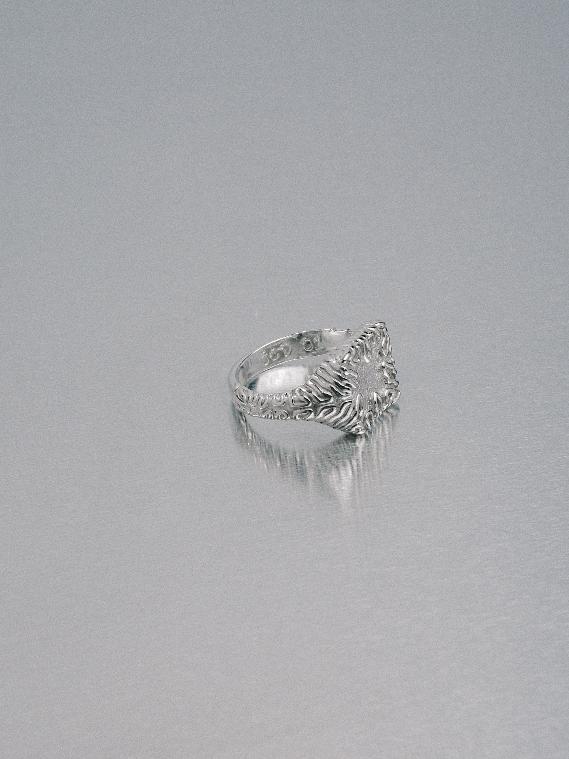 Biomorphic Square Signet, 925 silver