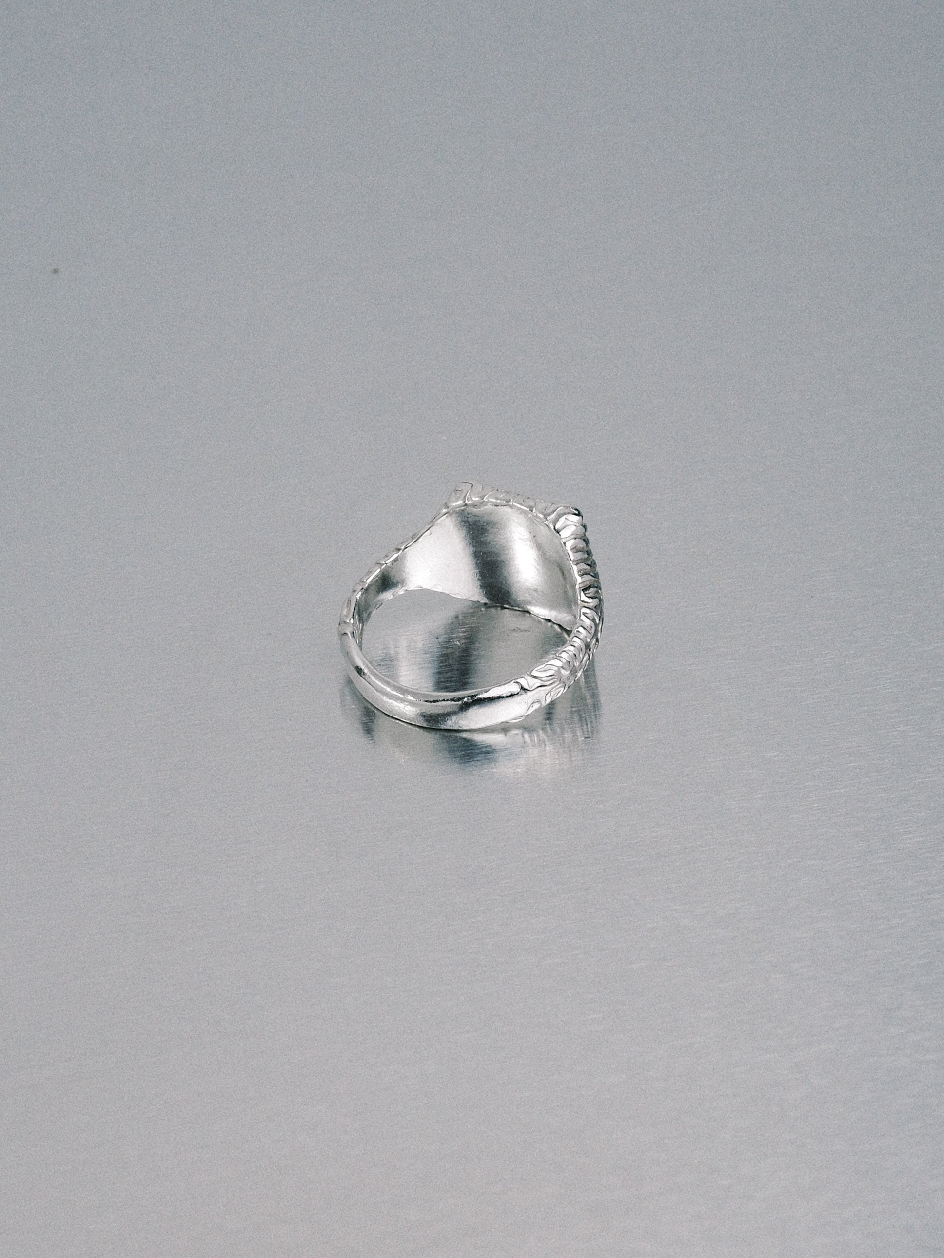 Biomorphic Square Signet, 925 silver