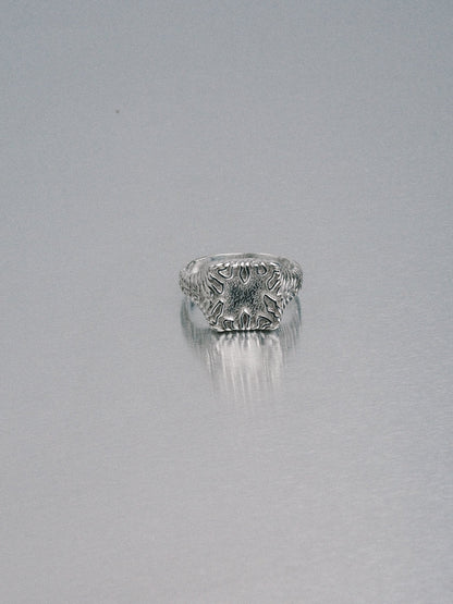 Biomorphic Square Signet, 925 silver