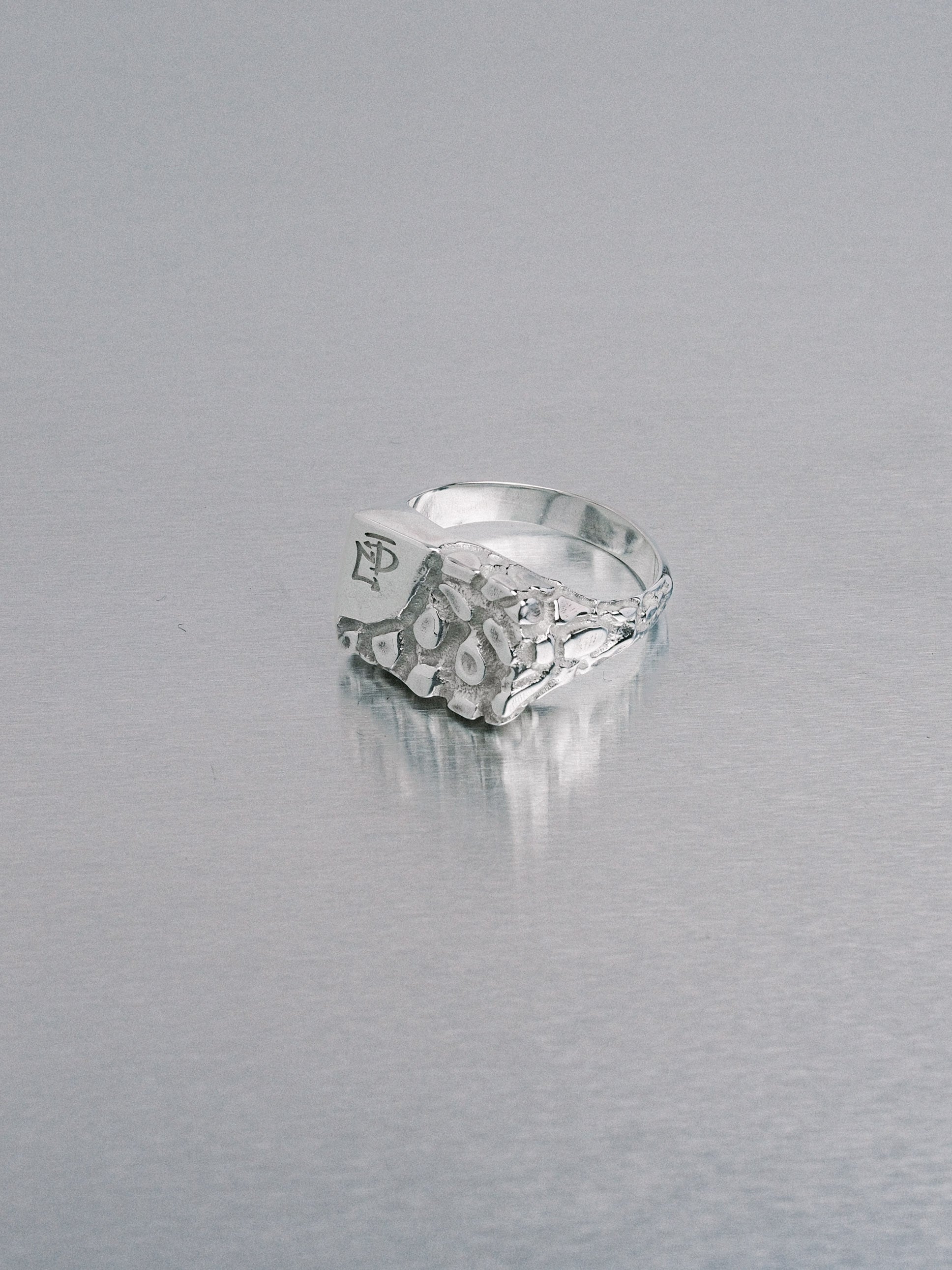 Asymmetric Nugget Chunky Ring, 935 silver