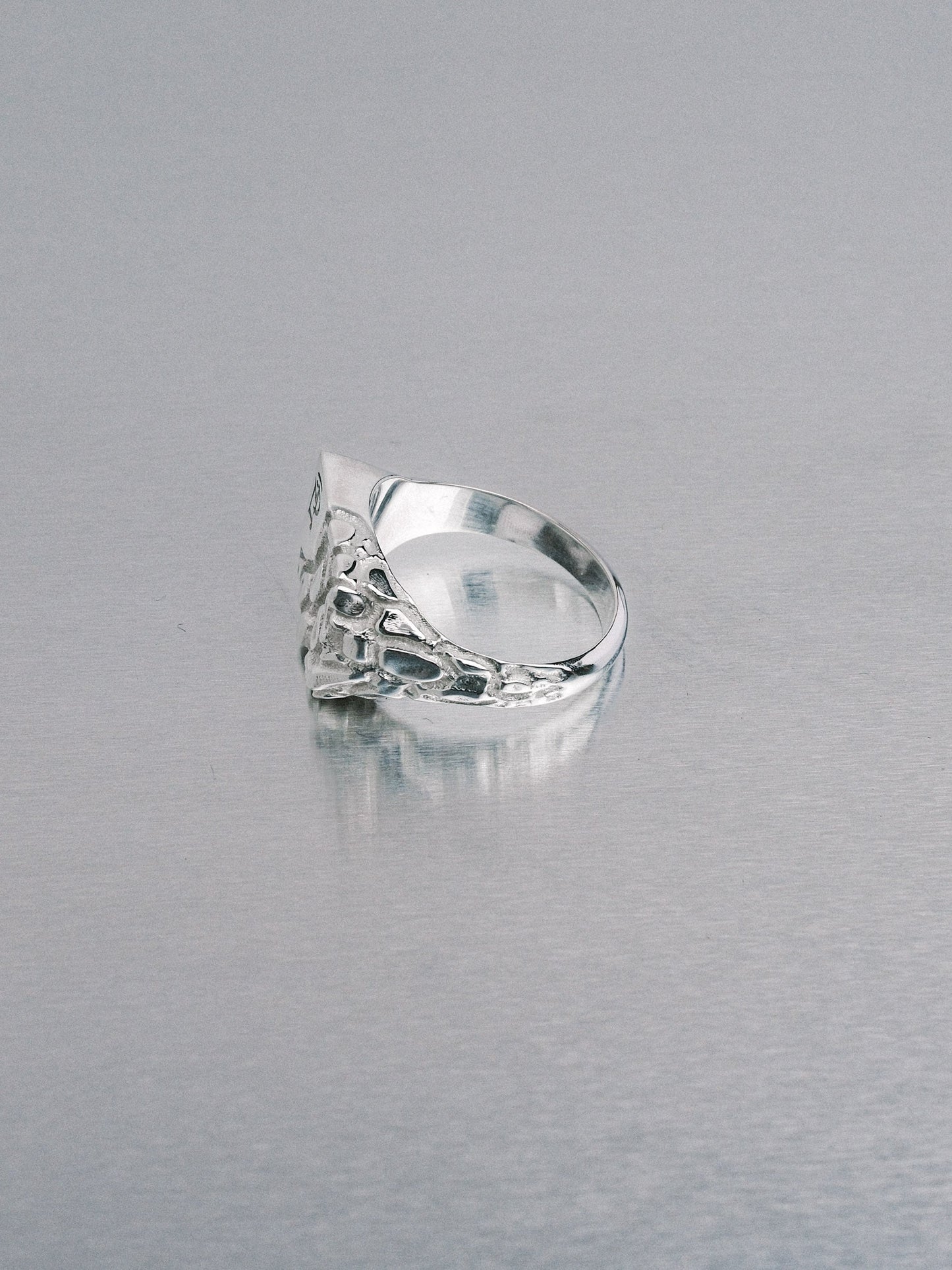 Asymmetric Nugget Chunky Ring, 935 silver