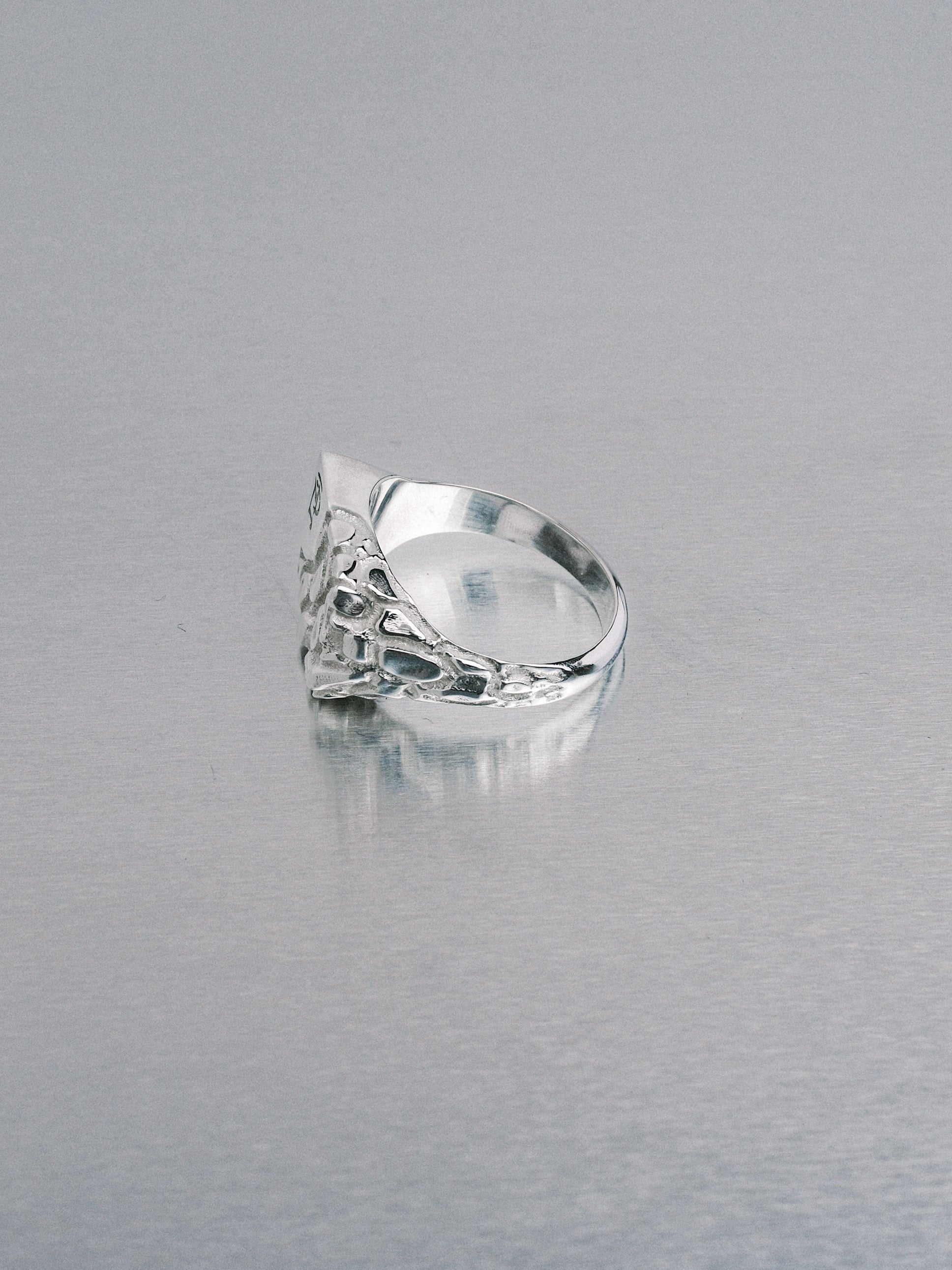 Asymmetric Nugget Chunky Ring, 935 silver