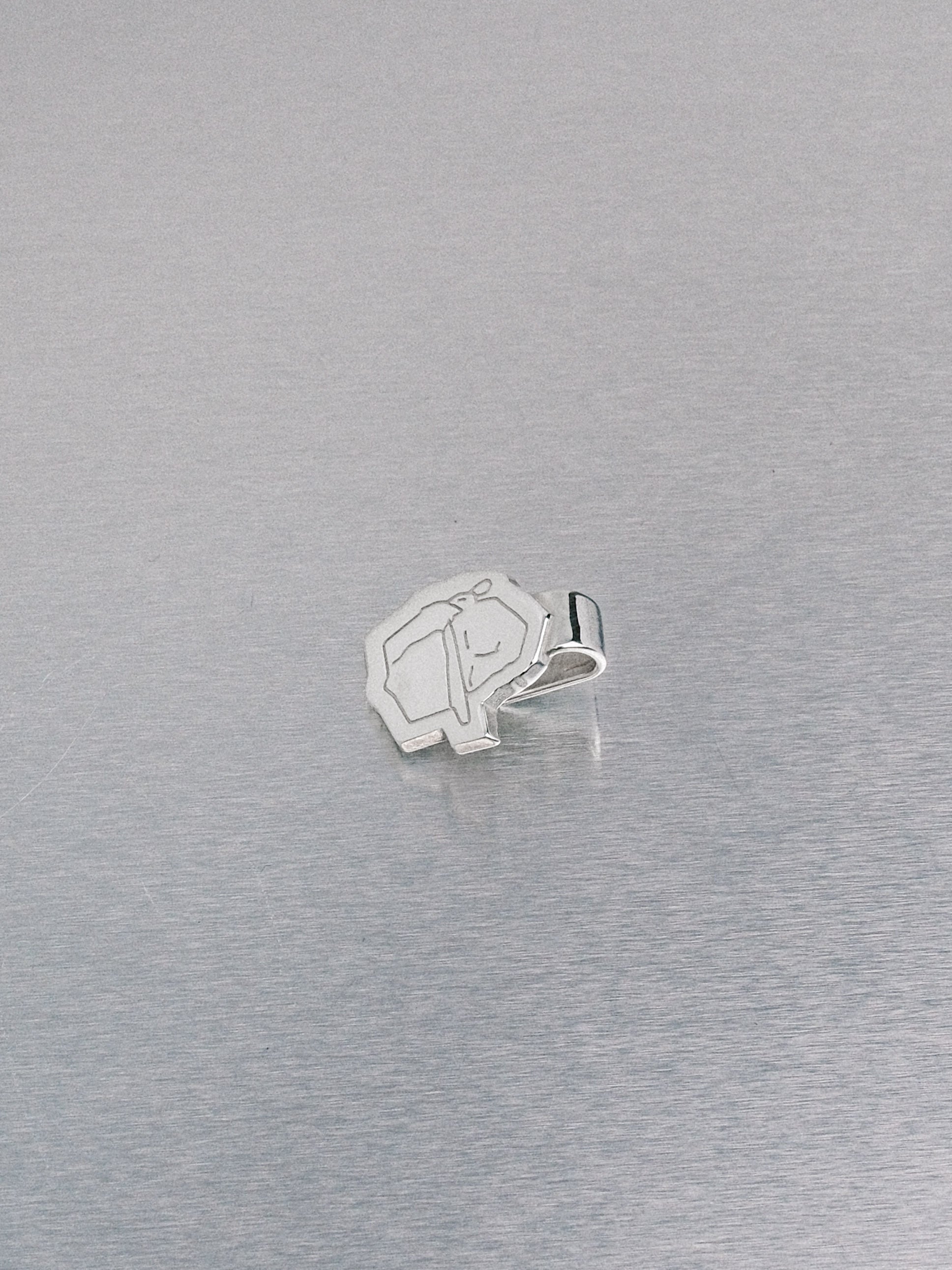 Cartoon Hat Clip, 935 silver