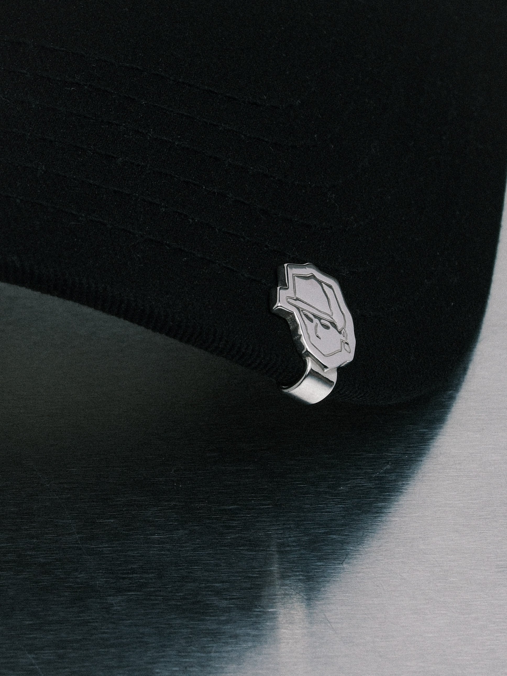 Cartoon Hat Clip, 935 silver