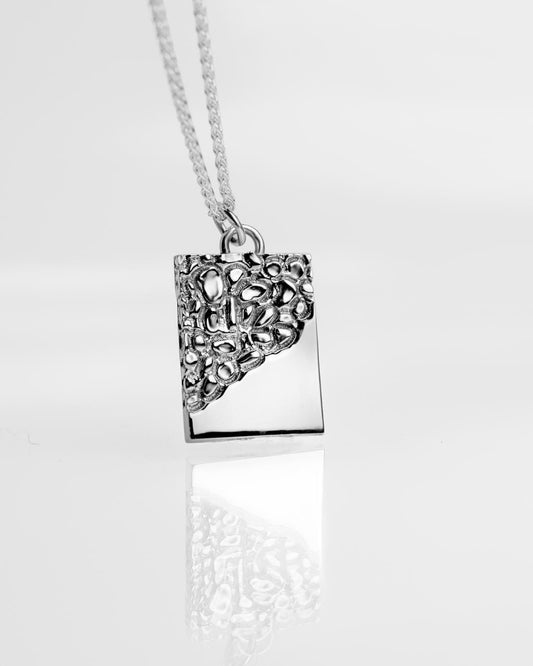C2 SILVER NUGGET NECKLACE